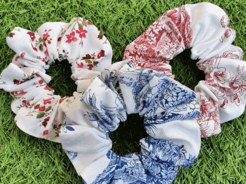 Chouchou piqué de coton, chouchou, scrunche, chouchou coton, saruimagine, accessoire cheveux, accessoire , fait main, cadeau fait main , cadeaux artisanaux