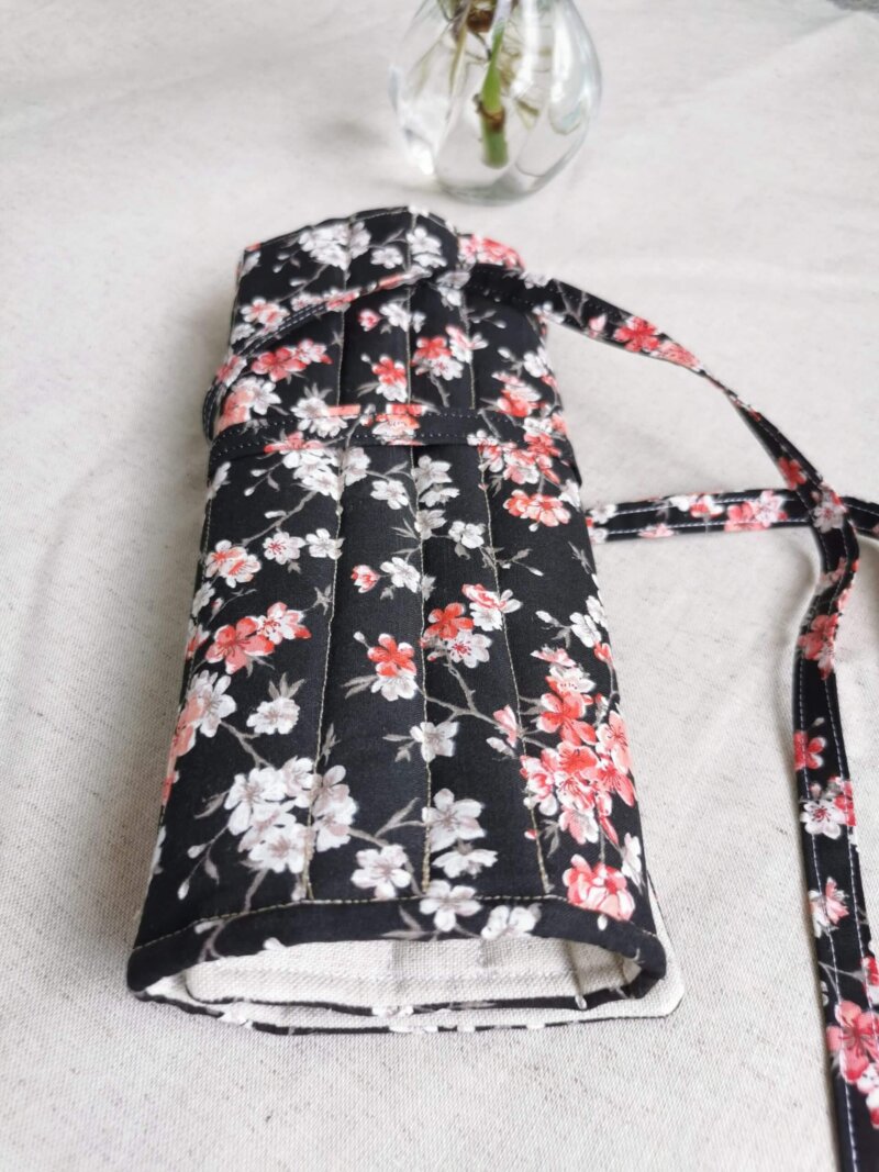 Rouleau pinceaux maquillage, rouleaux pinceaux lavable, idée cadeau, cadeau fait mains, cadeaux artisanaux, saruimagine