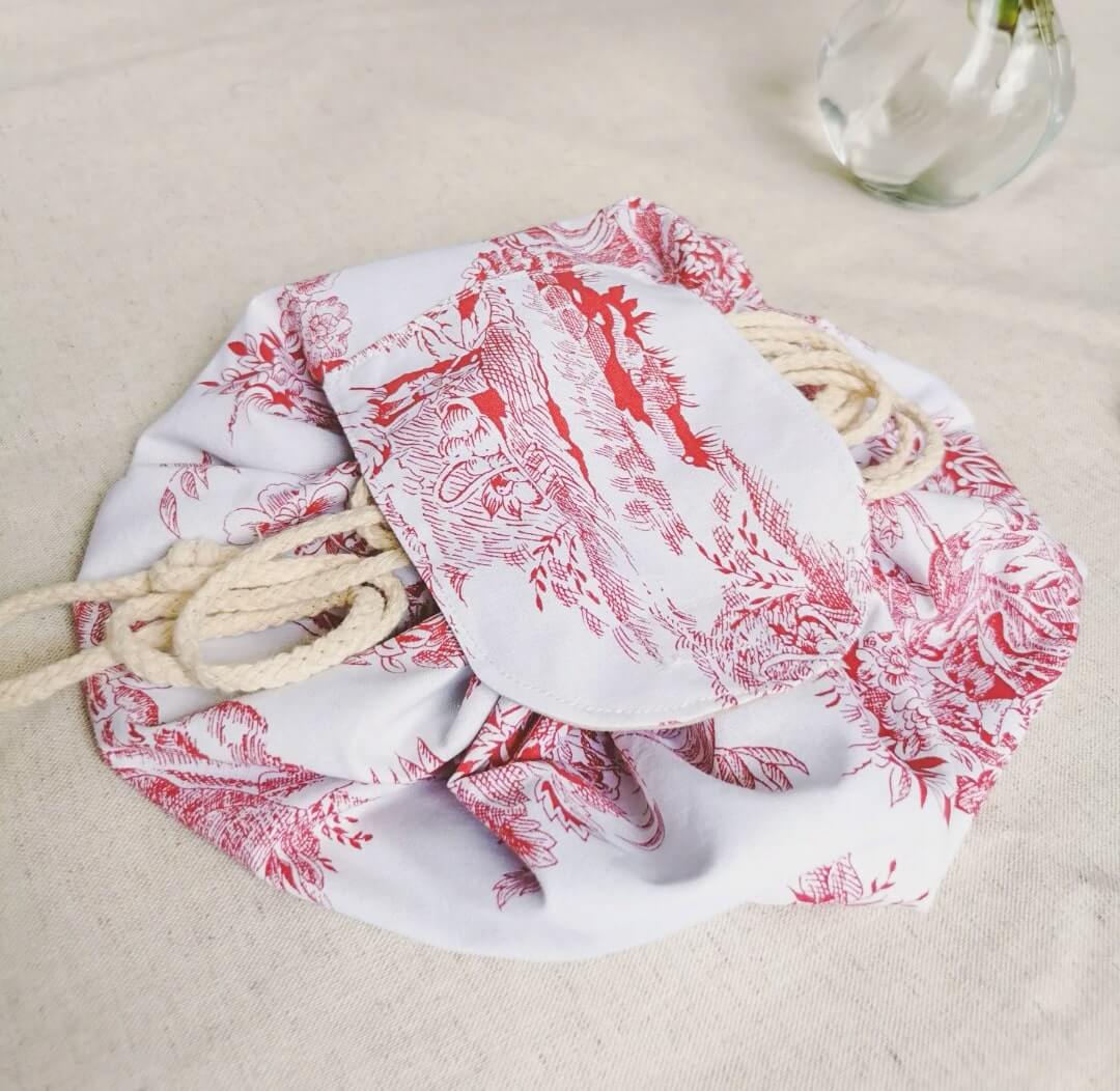 Pochette maquillage ronde, pochette maquillage, pochette rangement, rangement, accessoire , accessoire maquillage, rangement toilette, trousse de toilette, saruimagine, cadeaux faits mains, idée cadeau