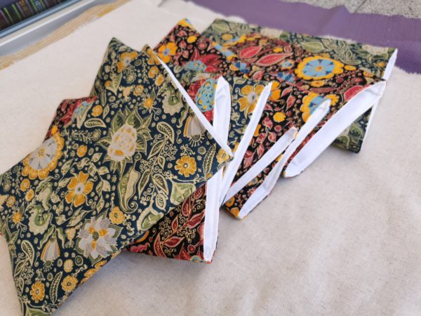 Pochette à livre, booksleve, pochette, cadeaux faits mains, cadeaux artisanaux, idée cadeau, SaruImagine, fait main