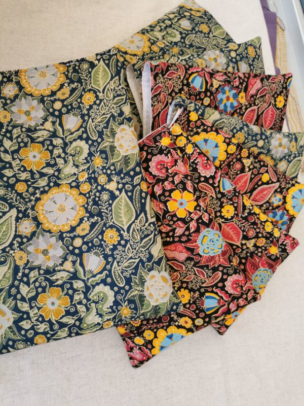 Pochette à livre, booksleve, pochette, cadeaux faits mains, cadeaux artisanaux, idée cadeau, SaruImagine, fait main