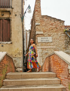 Robe à volants tie and dye , robe à volants, blog couture , couture robe, blog , saruimagine, diy robe