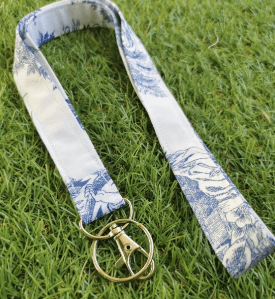 Porte badge /porte clé /tour de cou/lanières pour badge /lanyard, cadeaux faits mains, accessoire, accessoire fait main, saruimagine