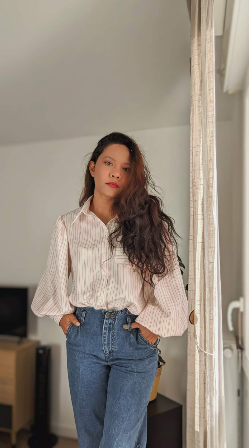 Chemise classique avec manches bouffantes, chemise faite main, chemise unique, saruimagine, vêtement fait main, slow fashion, chemise en viscose