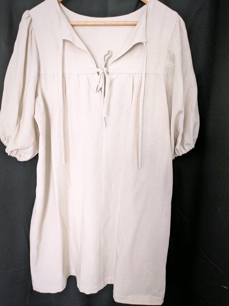 Transformer le Isla Top en robe d’été – Un projet couture facile et rapide, robe d'été, astuce robe , hack robe d'été avec patron isla, Tiana's closet, robe, couture robe, robe d'été, saruimagine , blog couture , couture auto
