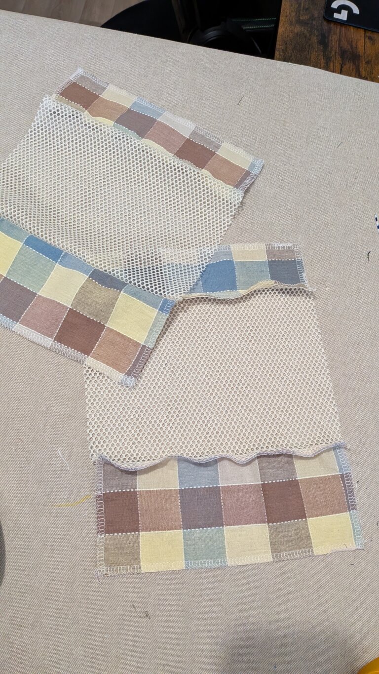 Sac à vrac en filet : le tutoriel débutant parfait pour un sac écologique, pratique et polyvalent, saruimagine, diy Christmas gift, idée cadeau noel, idée cadeau écologique, diy gifts, diy, blog tuto sac à vrac , sac à vrac en filet fait main, tutoriel couture débutant, sac écologique réutilisable, sac pour fruits et légumes, couture coton et filet, projet DIY facile, sac léger et pratique, idée cadeau Noël, zone du cordon renforcée, couture solide, pochette pratique pour courses et voyage